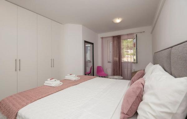 Apartment Kristina Veliko Brdo  Экстерьер фото